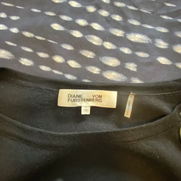 AS NEW DIANE VON FURSTENBERG BLACK 100% MERINO WOOL DRESS - SIZE MEDIUM - Picture 3 of 9